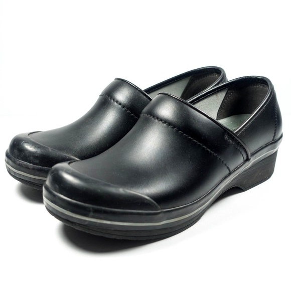 dansko rubber clogs